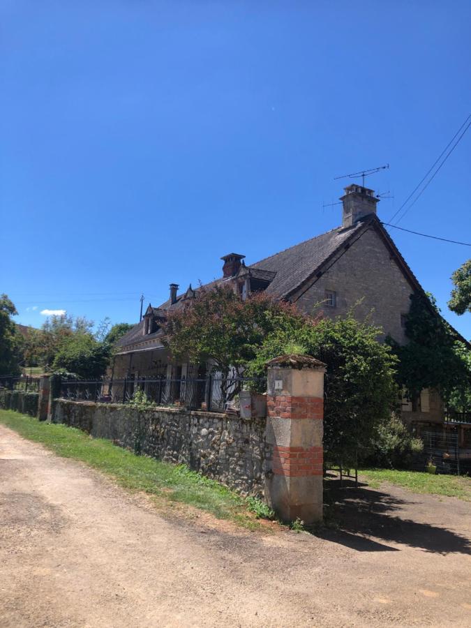 La Ferme De La Truffe Chambres D Hotes Cuzance 외부 사진